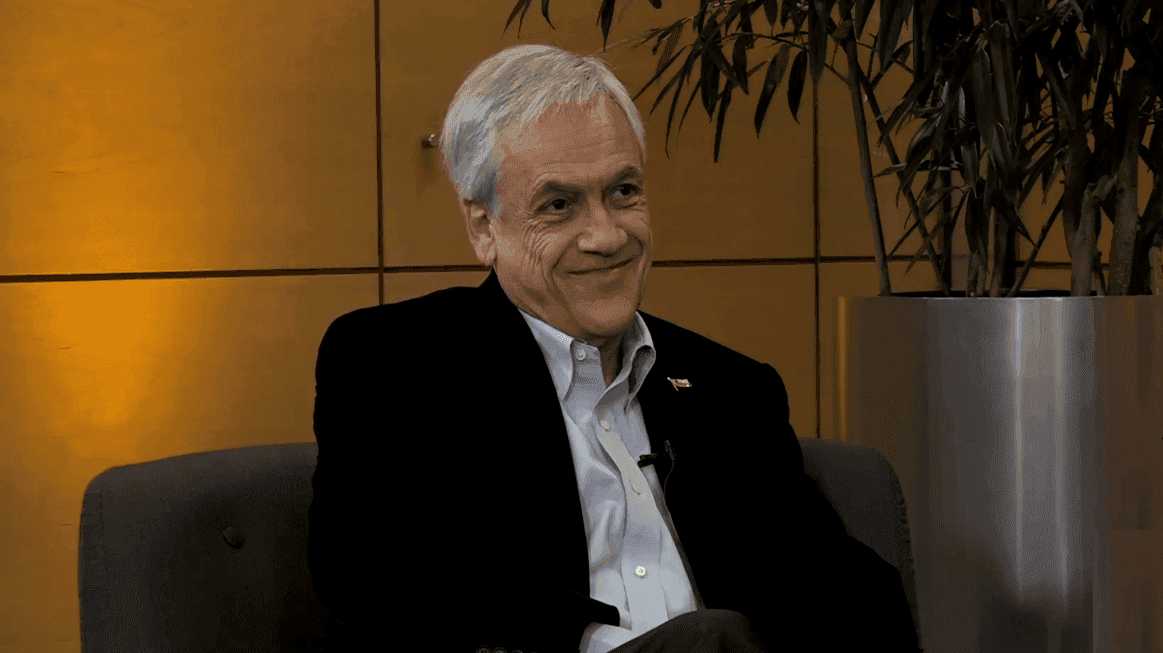 Revive EN PERSONA, invitado Excmo. Señor Sebastián Piñera, Presidente de la República de Chile