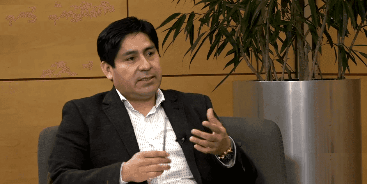 Juan Carlos Reinao en el Ciclo “En Persona” de ICARE: “Si no logramos entender algo básico como el significado que tiene la tierra para el pueblo mapuche, difícilmente entenderán los reclamos o lo que está pasando hoy día”