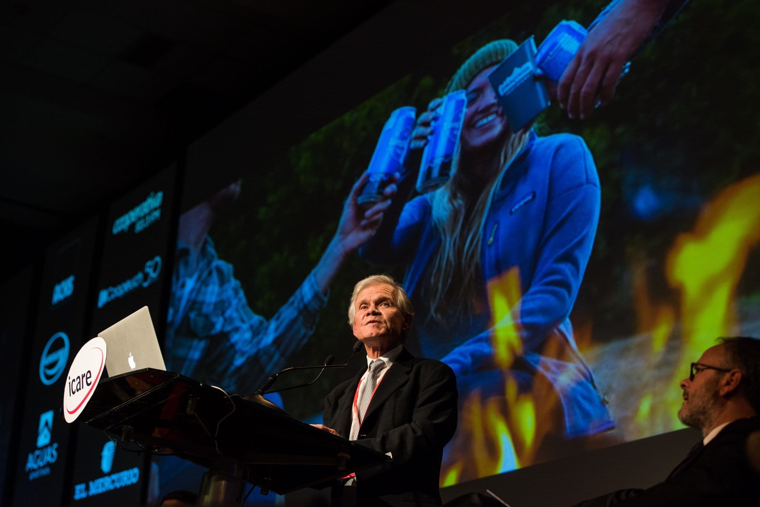 Emotiva presentación de Rick Ridgeway en ENADE 2017: Estuvo en el mismo kayak en que murió Douglas Tompkins