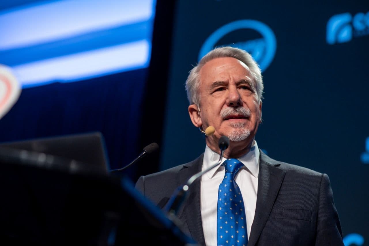 Cambios culturales para mejorar la adhesión al trabajo: Las claves del Dr. Ricardo Capponi para aumentar el bienestar emocional en los trabajadores