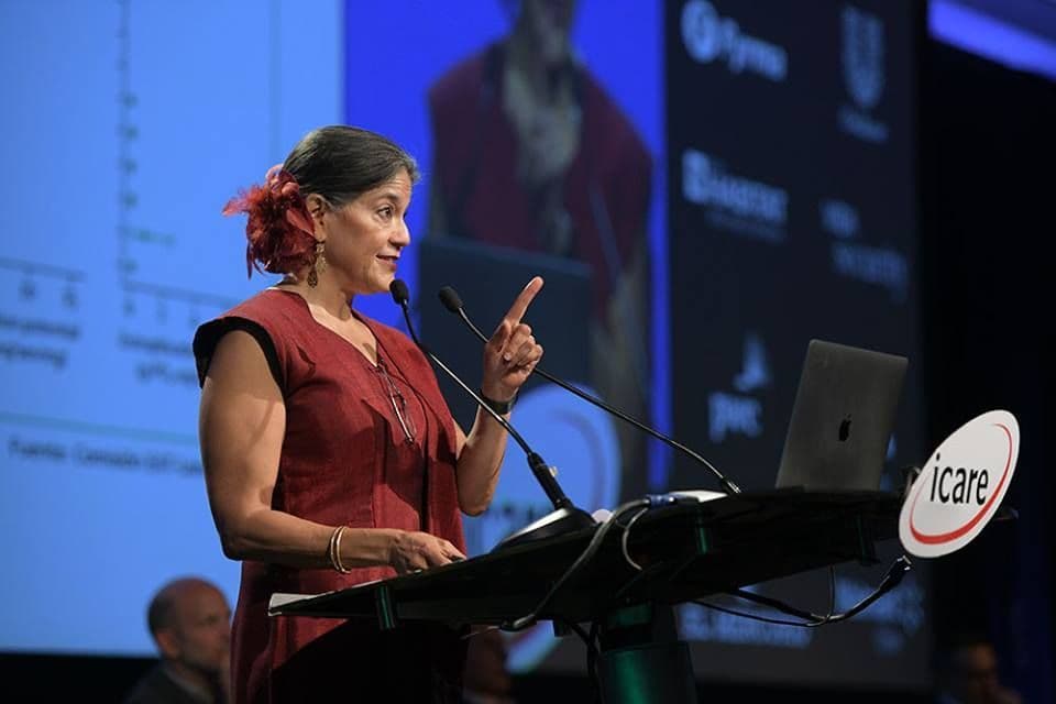Eve Crowley: “Las empresas que no logren disruptir sus modelos de negocios, van a desaparecer”