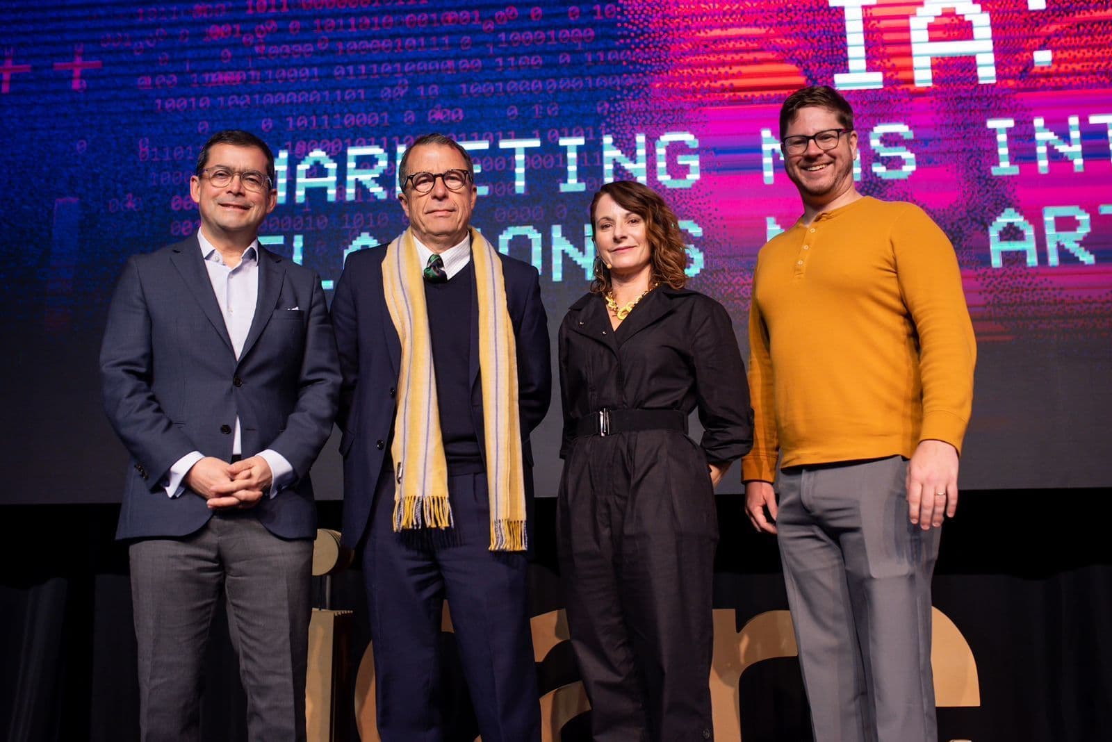 Sebastián Edwards: “La inteligencia artificial, por ahora, es poco inteligente y muy artificial”