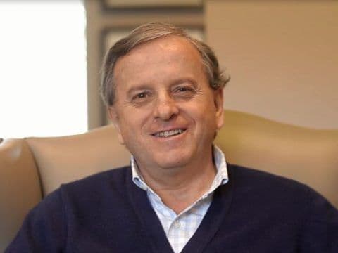 José Guzmán V.