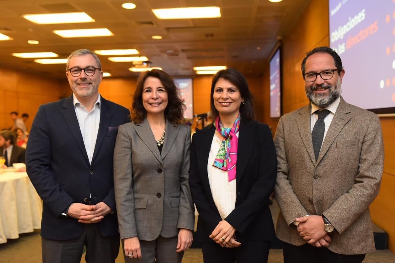 Mayores responsabilidades, más escrutinio y constante actualización: la evolución en el rol de los directores y sus obligaciones