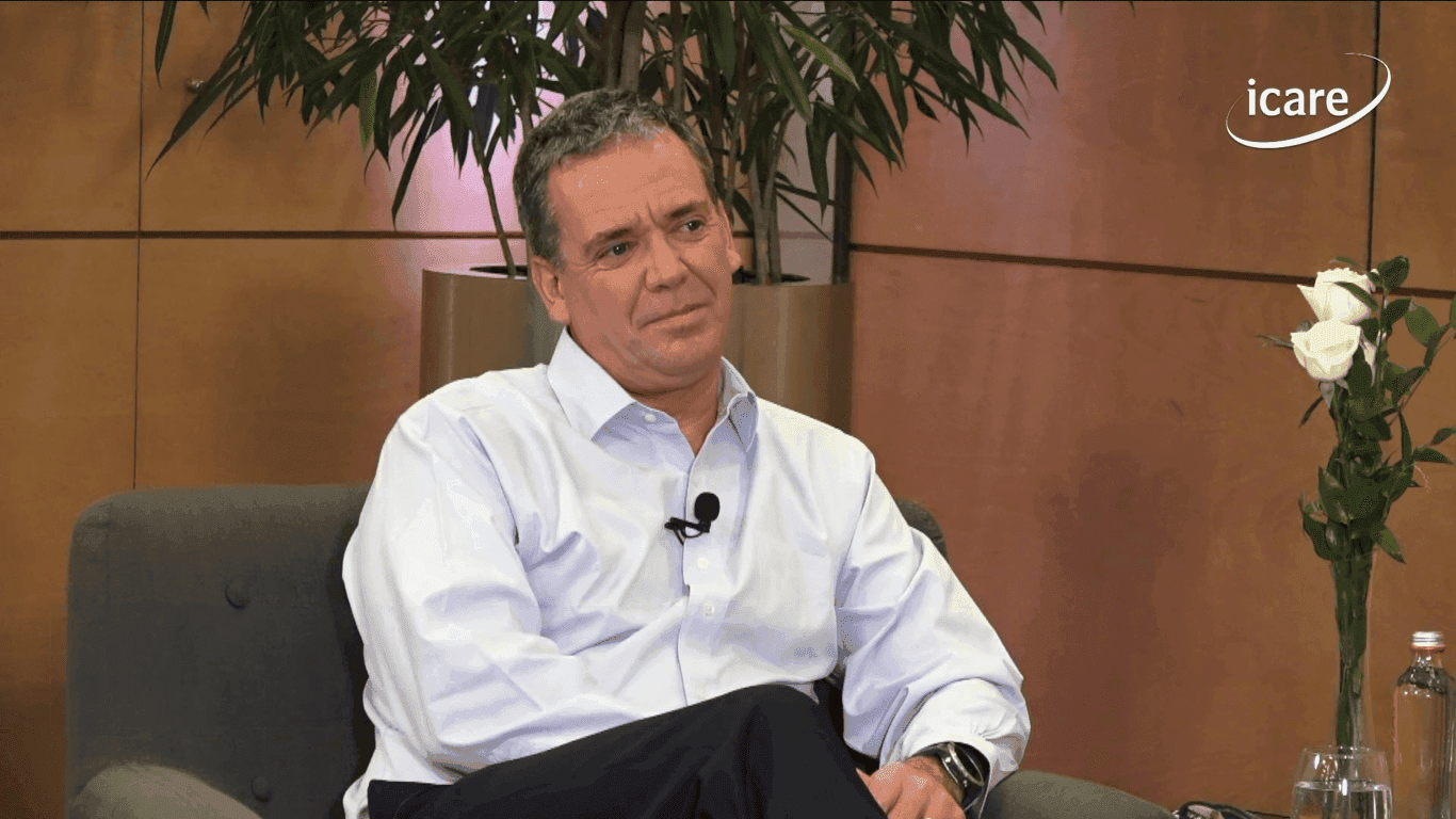 Felipe Harboe en el ciclo “En Persona” de ICARE: “Yo esperaba que la Convención apoyara una constitución de principios y valores y no una extremadamente reglamentaria”