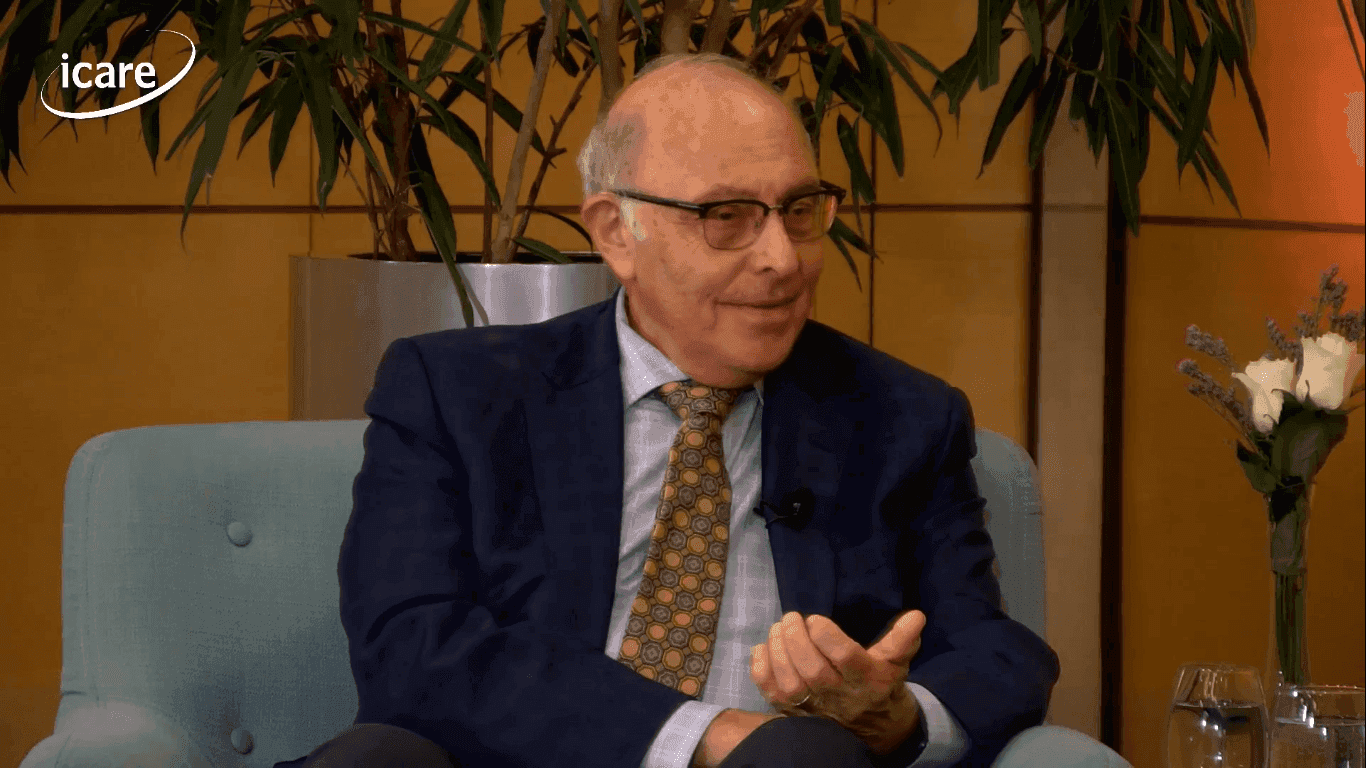 Claudio Grossman en el ciclo “En Persona” de ICARE: “Es importante respetar los protocolos del derecho internacional para no poner en peligro nuestras relaciones”