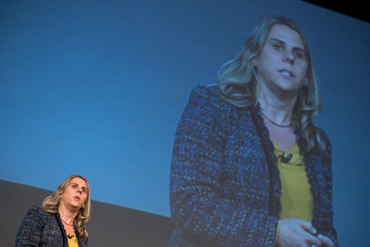 Caso Unilever · Construir relaciones entre personas y marcas es el comienzo