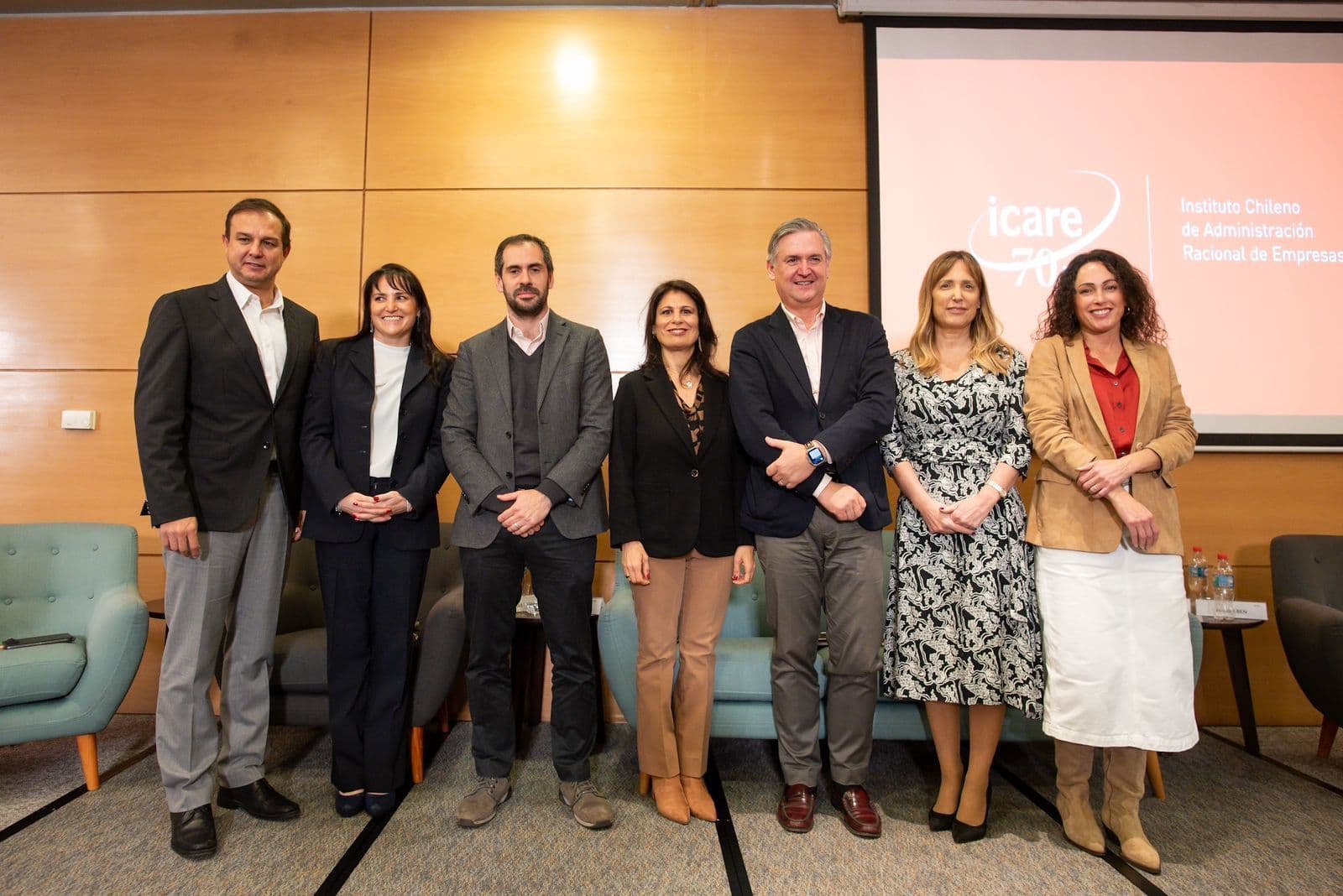 Revive · Mujeres: ¿Cuotas, paridad o ninguna de las anteriores? · Capítulo 2: “Mujeres en directorios: ¿Cómo seguir avanzando?