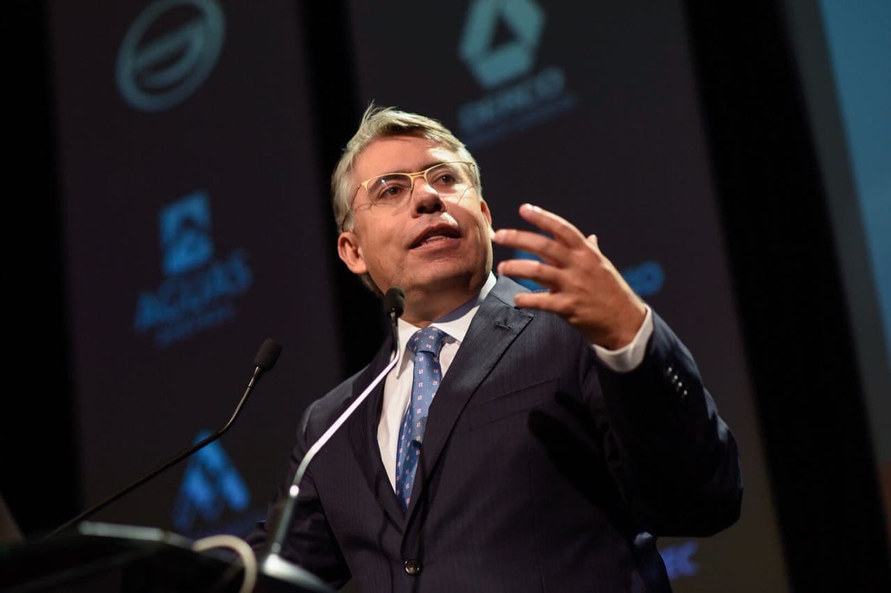 Nueva mirada: todos pierden con el conflicto laboral · Francisco Díaz, ex subsecretario del Trabajo
