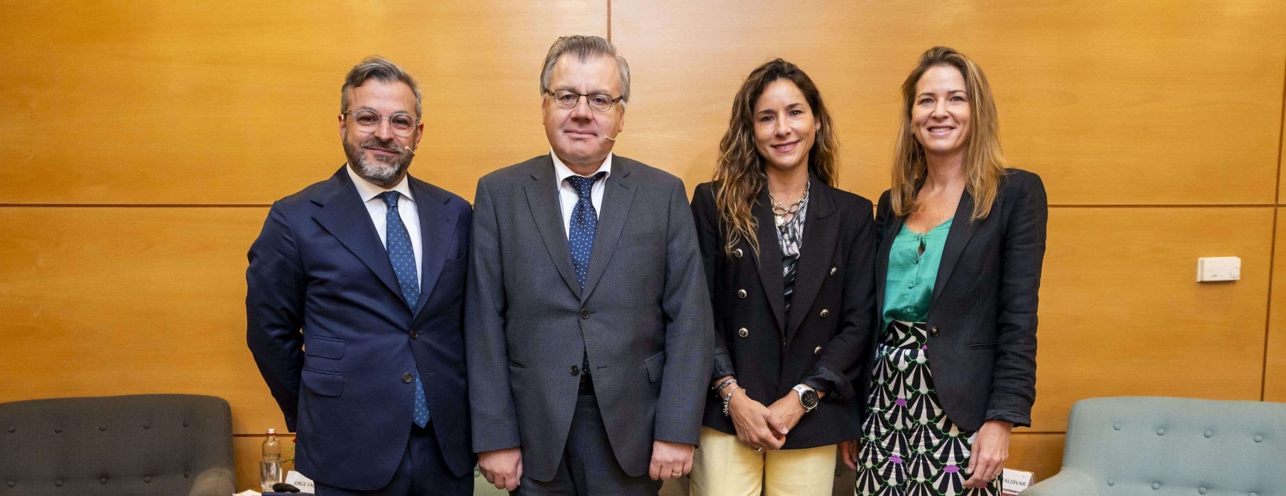 Osvaldo Macías: De aquí a 30 años “los fondos de pensiones debieran alcanzar una cifra en torno a US$ 660 mil millones”