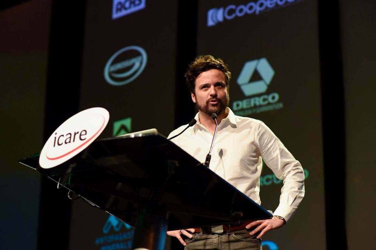 Ignacio Achurra en ICARE: “El arte nos hace mejores porque nos hace más humanos”