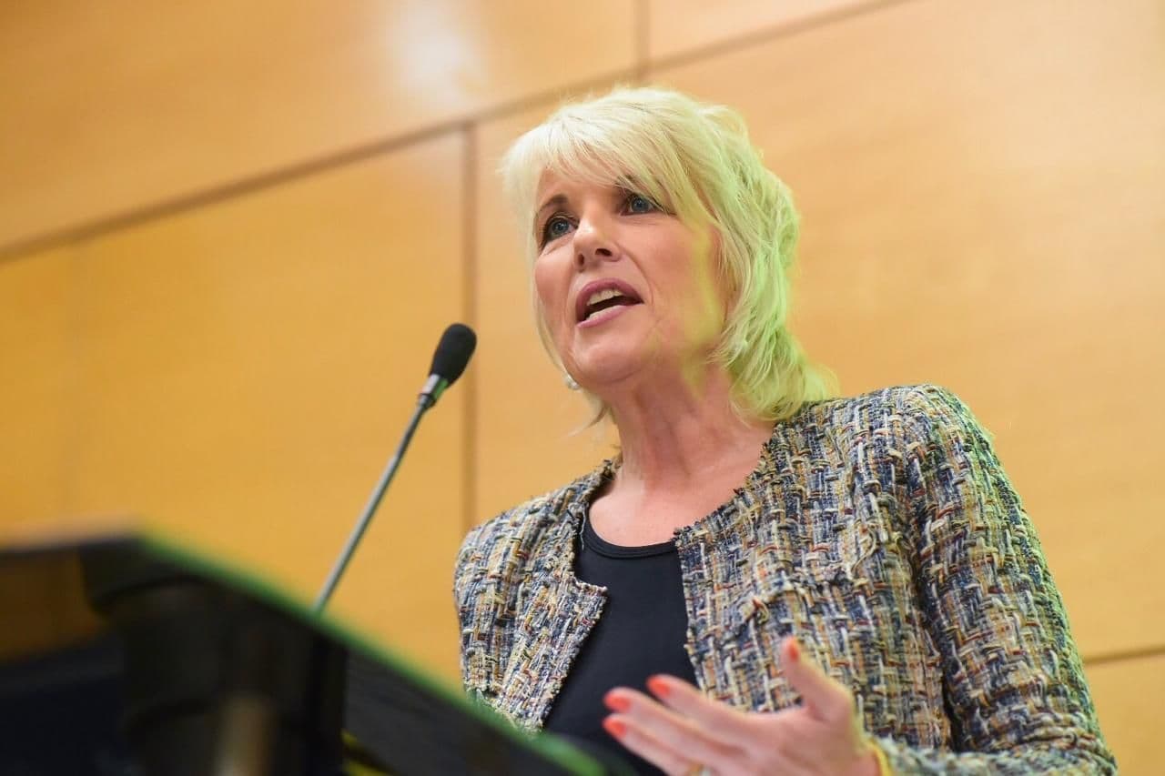Los 10 principios de la equidad en Australia: Libby Lyons explicó el método que guía a la Agencia de Igualdad de Género en el Lugar de Trabajo